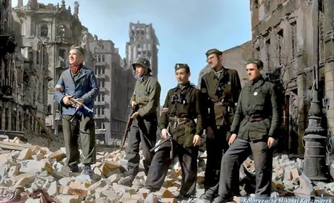 The Warsaw Uprising in Color 2