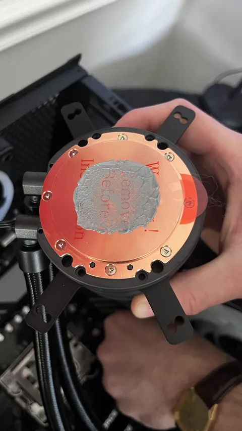 Bought a prebuilt PC from NZXT, check out my AIO 