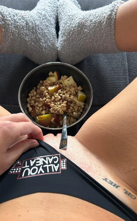 14 ✨ Sonntag! All you can eat, ohne Limits &amp; den ganzen Tag - guter Plan? 😋 (f)