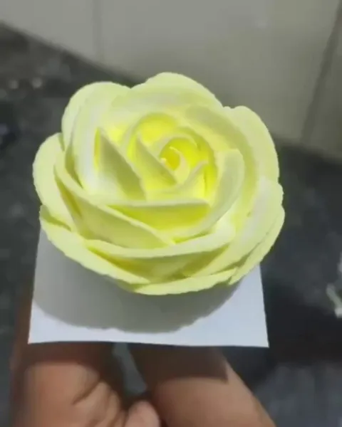 Rose made with icing