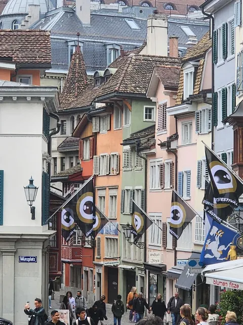 Switzerland is breathtaking 🌺 🏔️