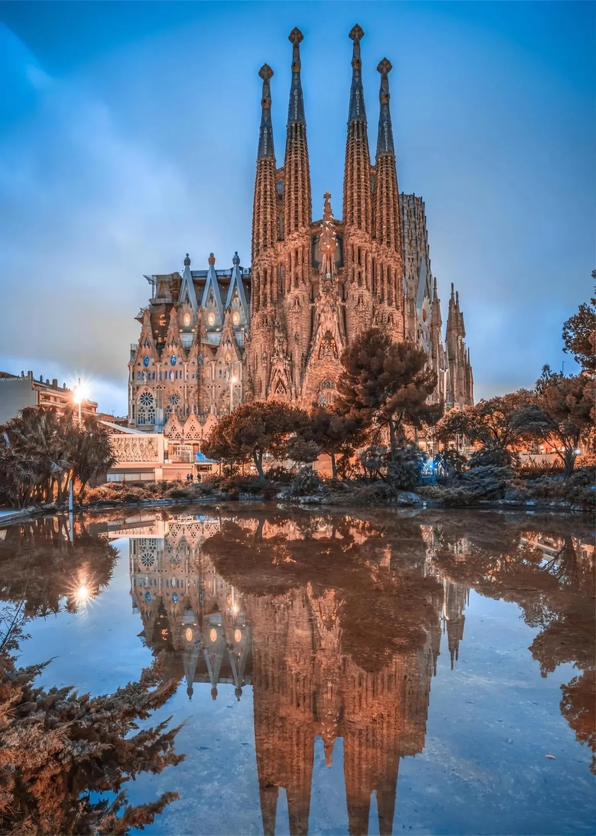 [OC] A Nostalgic Look Back: Found These Gems from my 2018 Trip to Spain