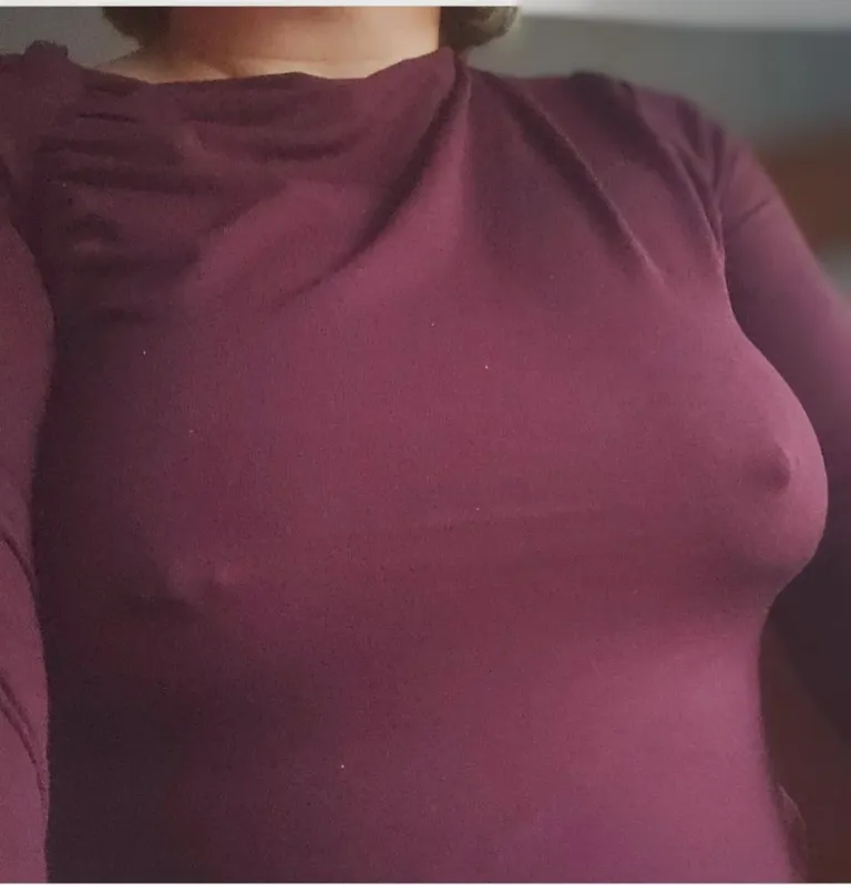 I like my pokies on display as much as possible