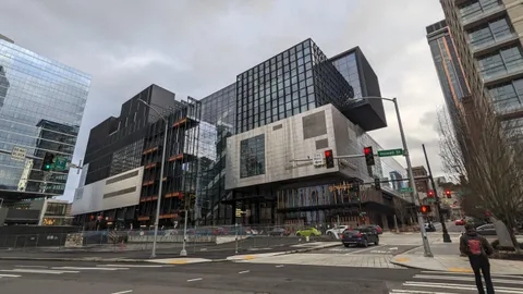 The new Seattle Convention Center