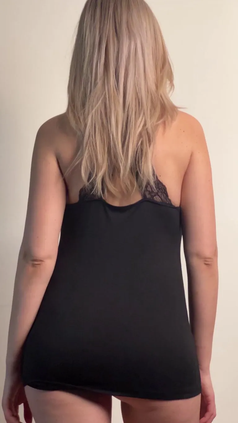 Forget the cat videos, here's some real hairy action