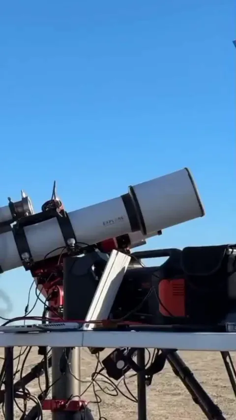 The Fall of Icarus, fabulous photo by Andrew James McCarthy.