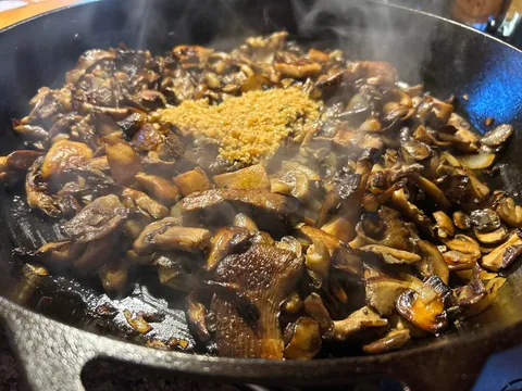 [homemade] baked mushroom Marsala tortiglioni