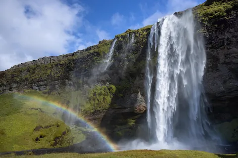 Seljalandsfoss [OC] [4000x2668]