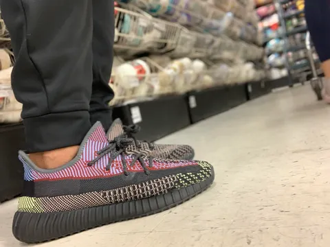 At the craft store with the wife flexing on people who literally do not care