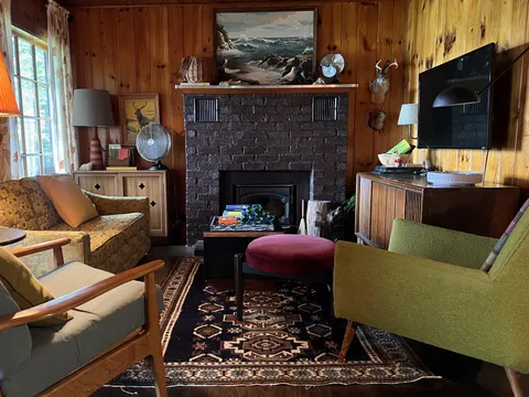 I found a wool rug for our eclectic cabin this week, and it got a lot cozier.