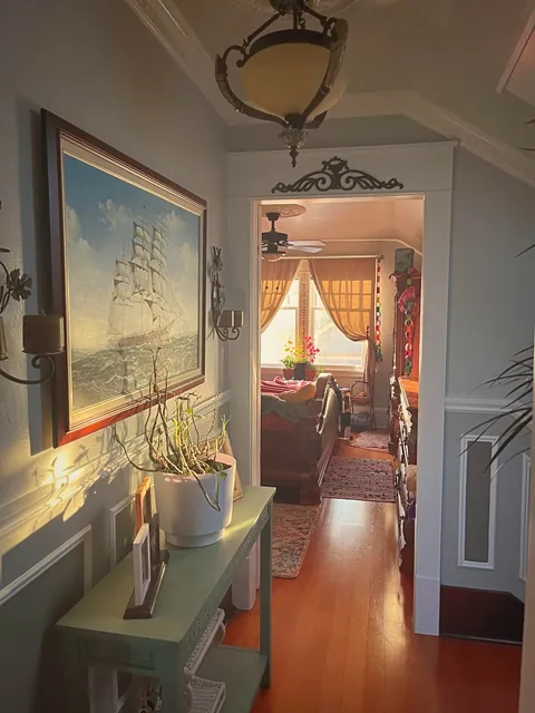 The sun kissed the island all over this morning ☀️