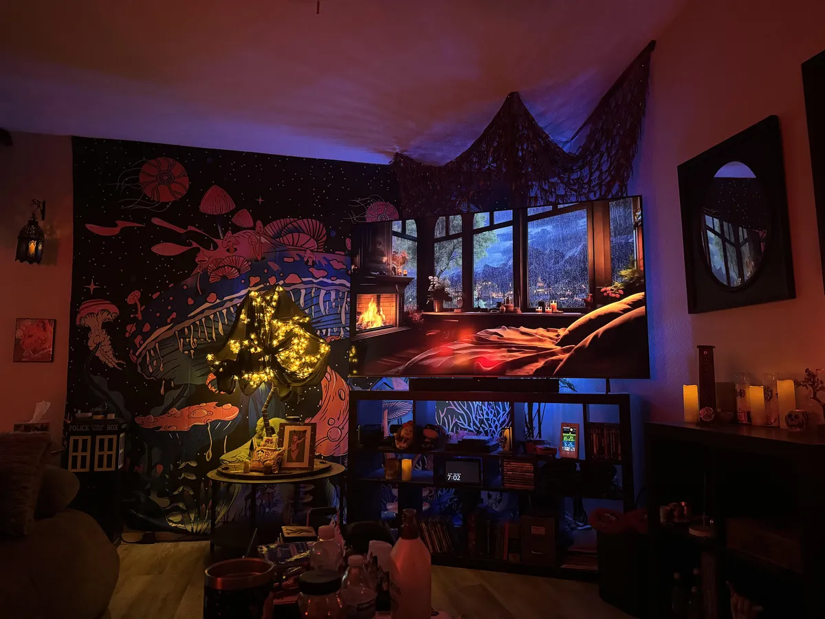 My style might not be for everyone but I like the vibe.