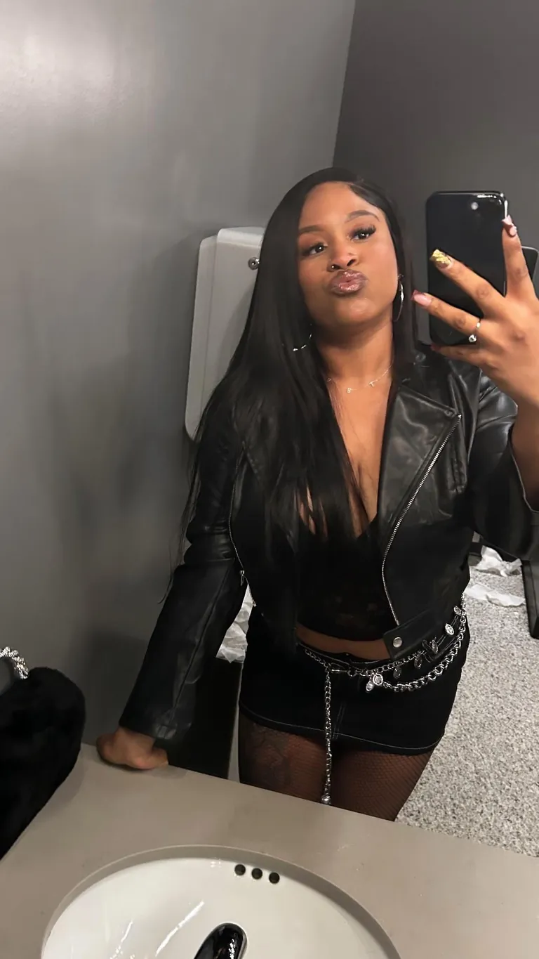 Roast Me😭 I can handle it… I think?