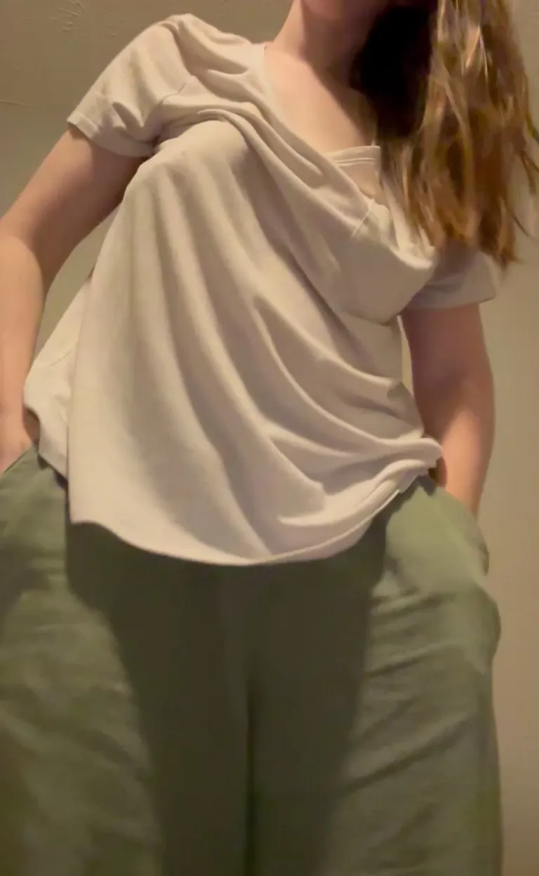 Just a cute little jiggle 