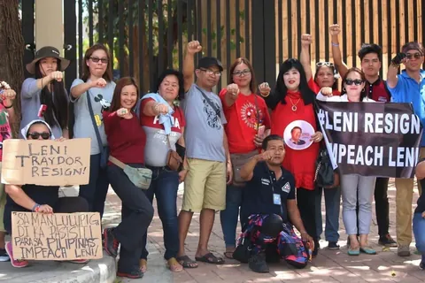 Remember when the DDS: wanted to Impeach Leni but it was Sara Duterte who got IMPEACHED instead.