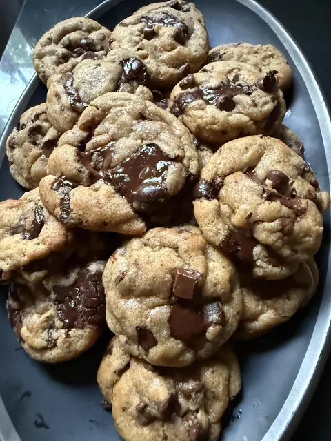 [homemade] brown butter chocolate chip cookies