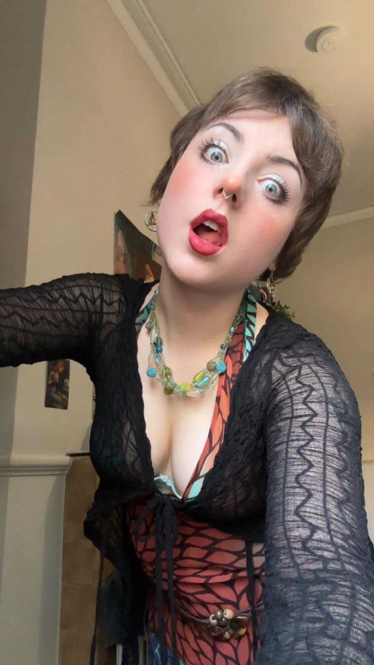 Blue shadow and orange blush !🧡🩵