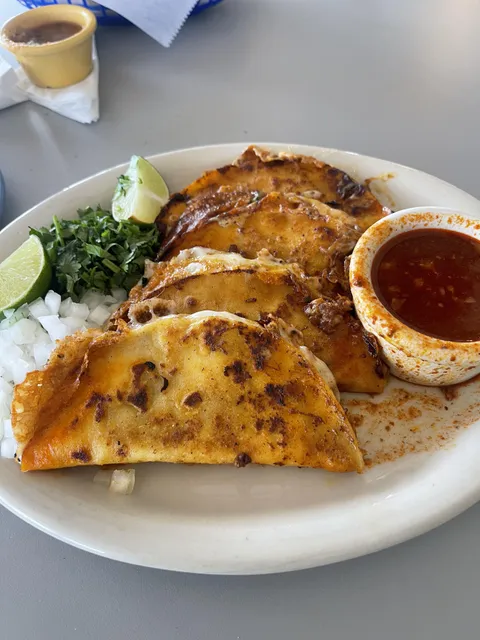 [I ate] Quesabirria tacos