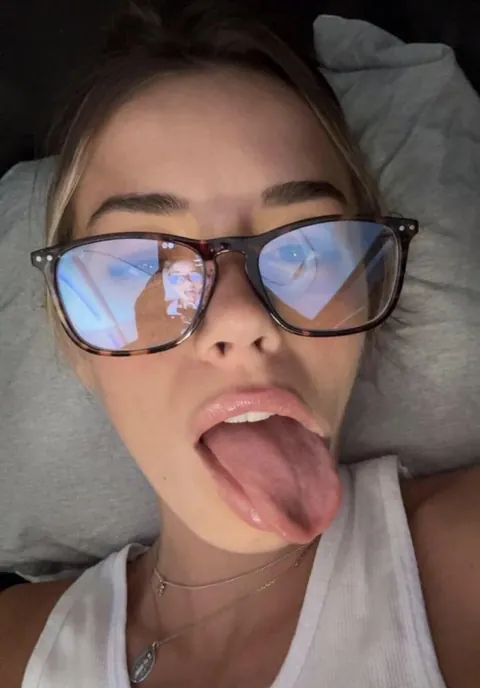 Is it bad that Sadie and Mikayla face porn is triggering me so much 😵‍💫😵‍💫