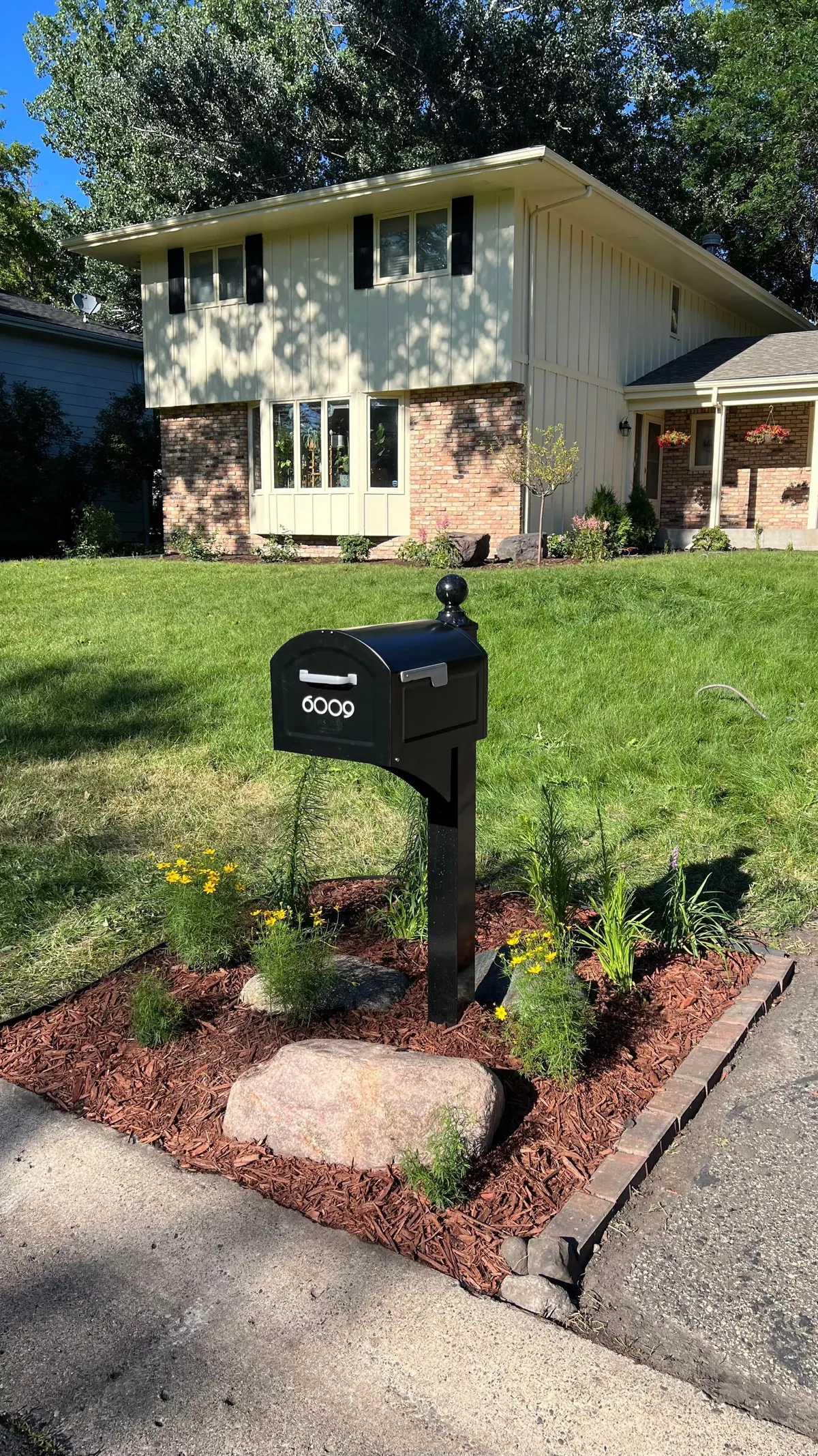 My first ever DIY mailbox/bed refresh -  great learning experience [Minnesota, USA]