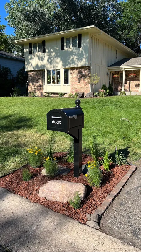 My first ever DIY mailbox/bed refresh -  great learning experience [Minnesota, USA]