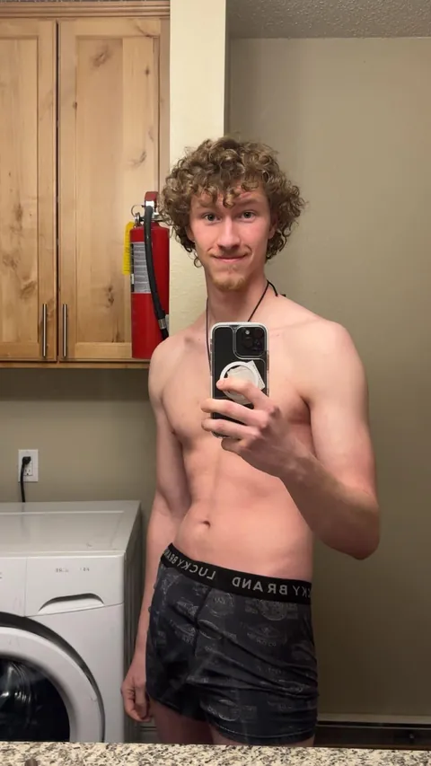 Swipe to undress this nerd (20)