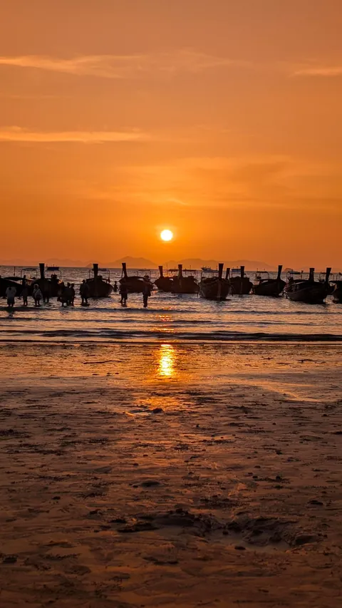 I went to Thailand and it was stunning.