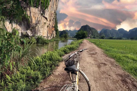 Took a bike ride with this beautiful view near Hanoi, Vietnam