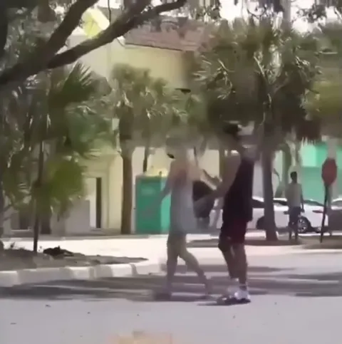 He got her phone number