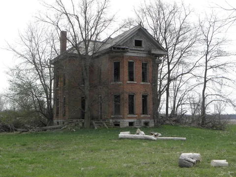 Spotted this old beauty in Ohio