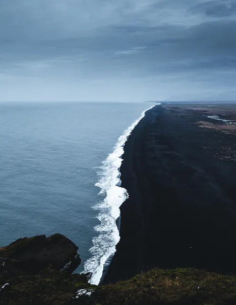 As far as the eye can see. Dyrholaey Iceland. [3601x4646][OC]