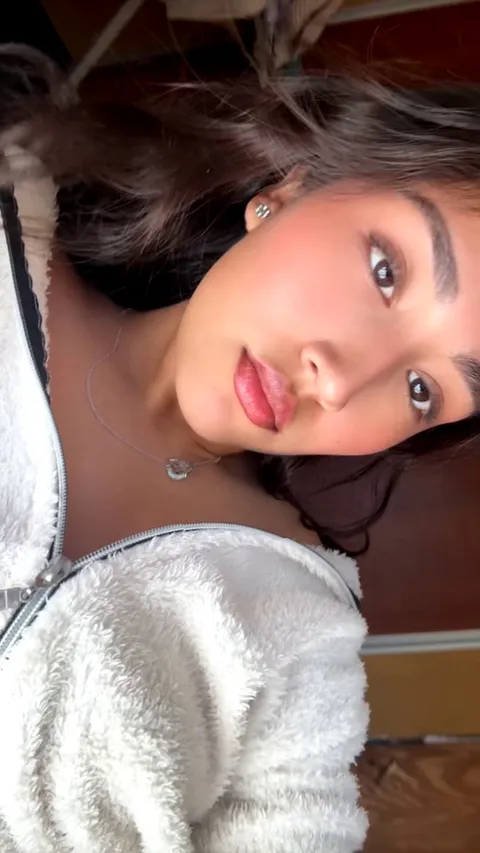 My back, my neck, my thighs...lick me