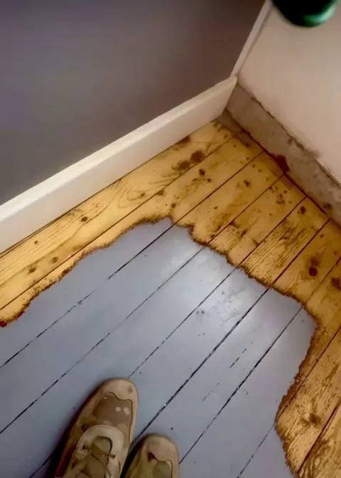 From Paint to Grain: A Sandblasting Refresher