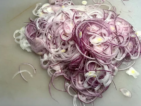[Homemade] bacon and onion pizza
