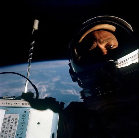 Buzz Aldrin, first selfie in space, November 1966. 