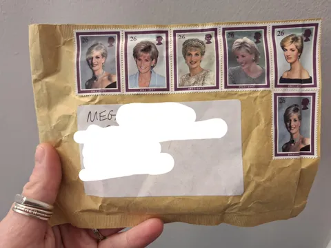 My copper wire off Ebay arrived with SIX different collectable Princess Diana memorial stamps from 1998.