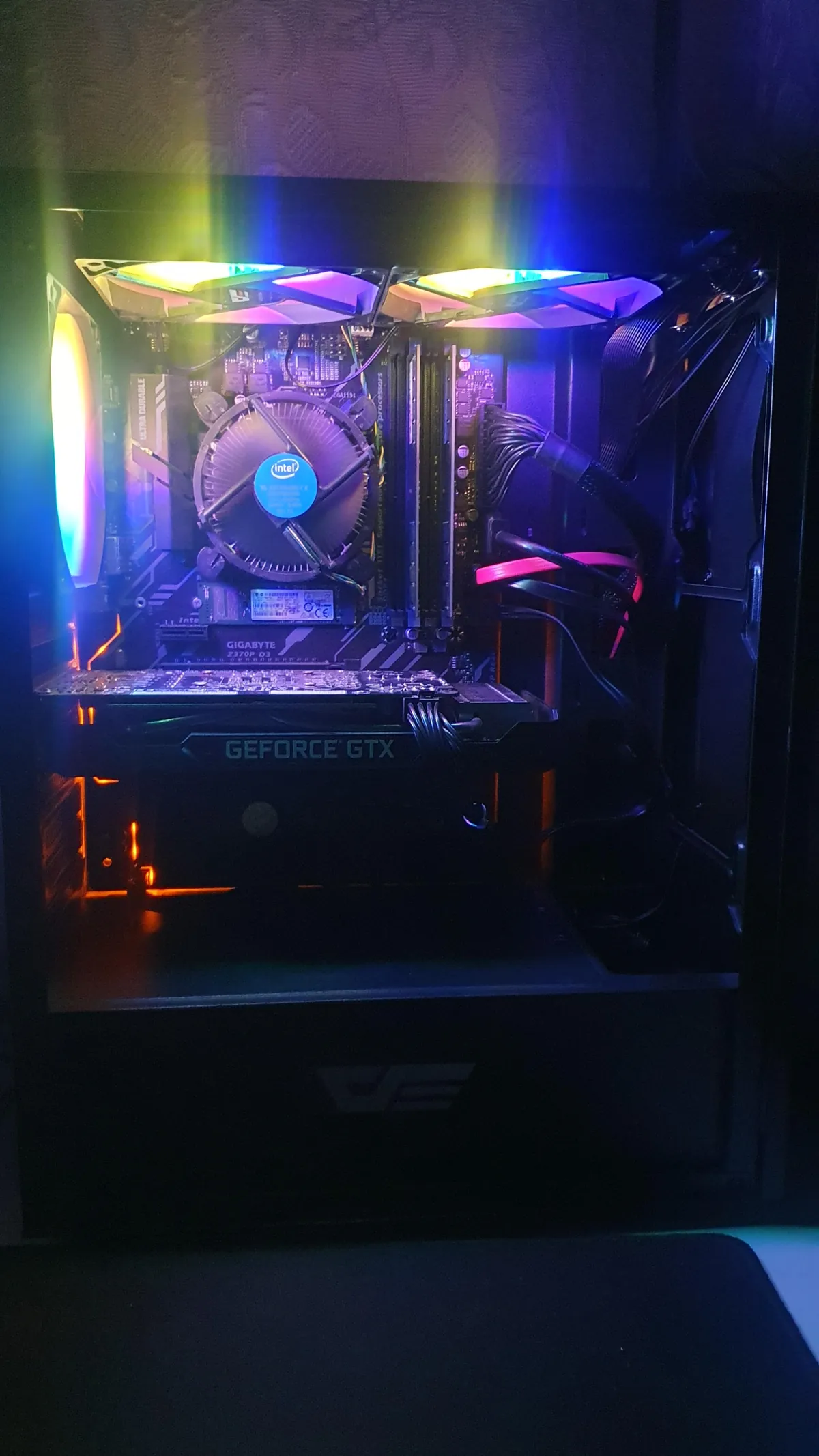 Can I leave my pc without the glass panel? 