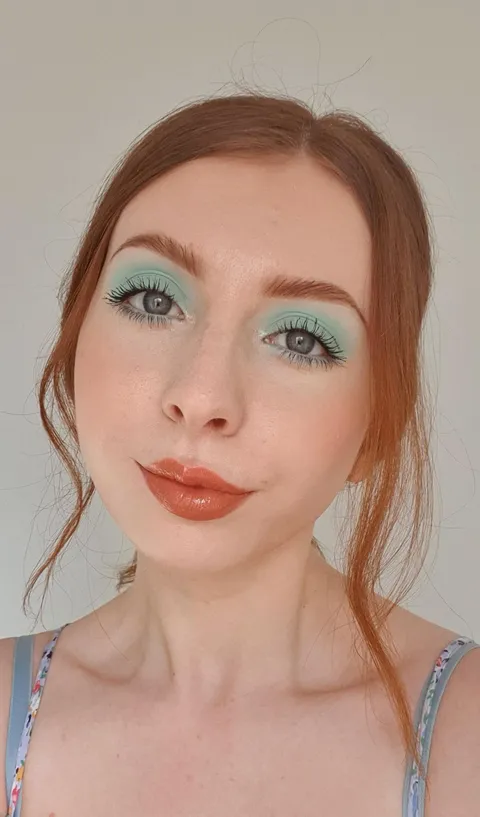 Loving this mint eyeshadow for spring