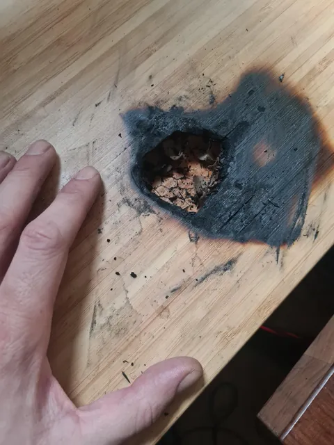 My Gigabyte mouse caught fire and almost burned down my apartment
