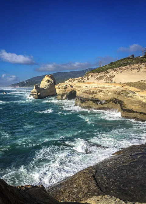 Cape Kiwanda at the Oregon coast [OC] [2336x3264]