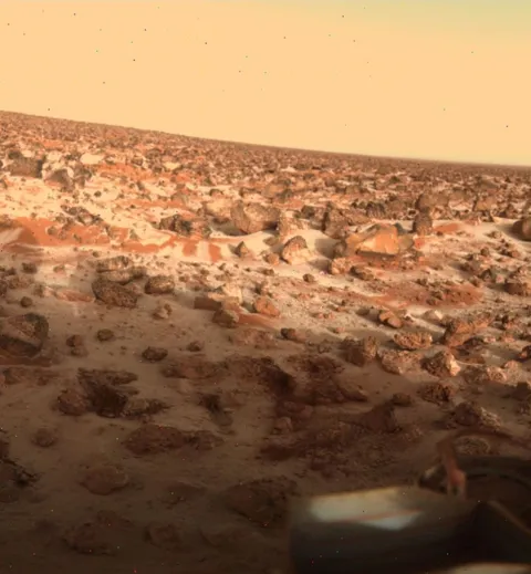 A pic that was taken by the Viking Lander on Mars 40 years ago