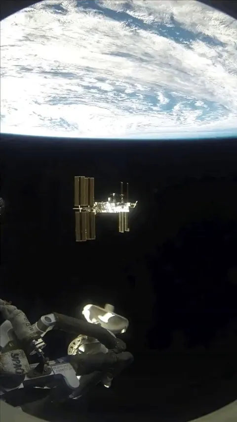 Docking with the International Space Station