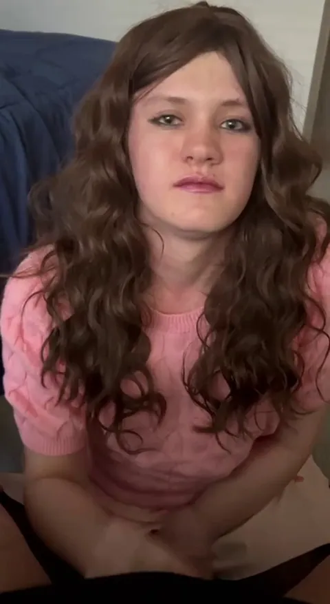 first time sucking a cock! do i make a good slut?