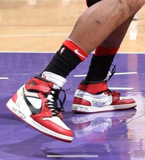 Imagine ballin in $5k kicks