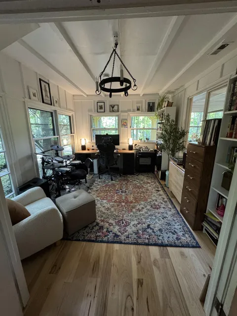 My new office / chill room