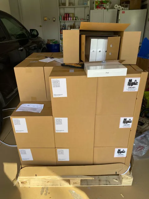 We ordered a grill. Got 300 iPads