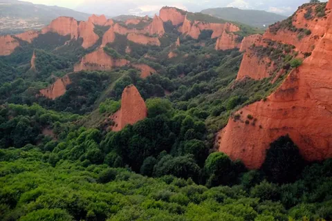 Se han quemado Las Medulas, patrimonio de la UNESCO.