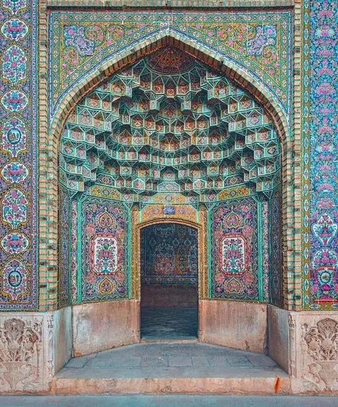 Collection of Traditional Iranian Entrances and Doorways 