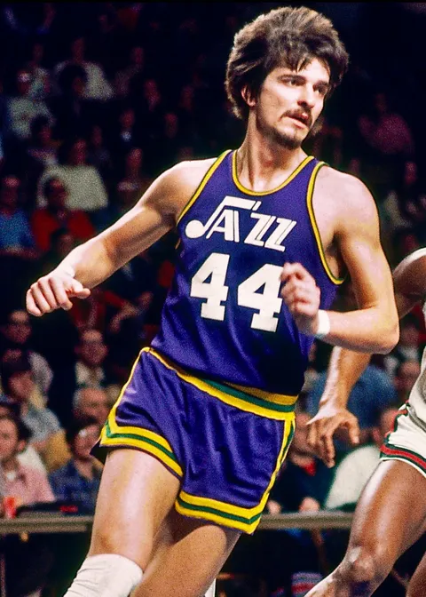 “Pistol” Pete Maravich said “I don’t want to play 10 years in the NBA and then die of a heart attack at 40.” He then proceeded to do exactly that. He played 10 years in the NBA, and died of a heart attack at age 40.