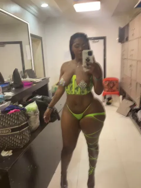 Your No 1 Seductress!